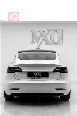 تێسلا مۆدێل 3